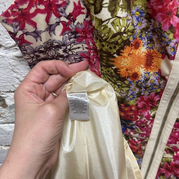 Maggy London Pink Floral Sleeveless Sundress, Size 6. - Picture 6 of 7